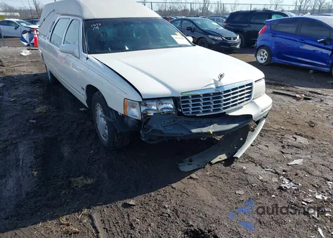 1999 Cadillac Deville Professional z USA, uszkodzony, nr VIN 1GEEH90Y9XU500922